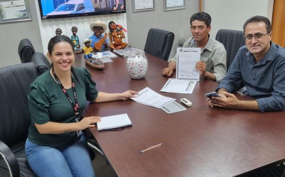 Em Cuiabá, vereador Valdete (MDB) cobra deputados melhorias para nossa cidade.